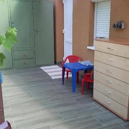Apartament Irisz Mezőkövesd
