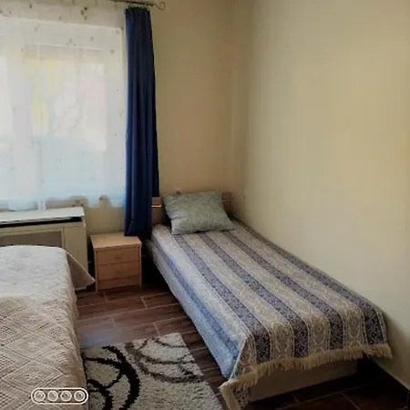 Irisz شقة Mezőkövesd
